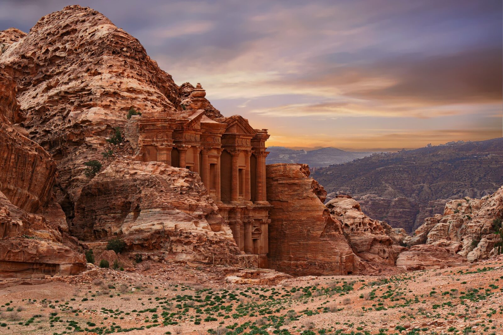 Post: Jordan – gde se dolina meseca i grad ružičastih stena spajaju